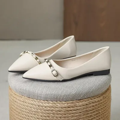  RIVETS POINTED FLAT SHOES SHALLOW MOUTH